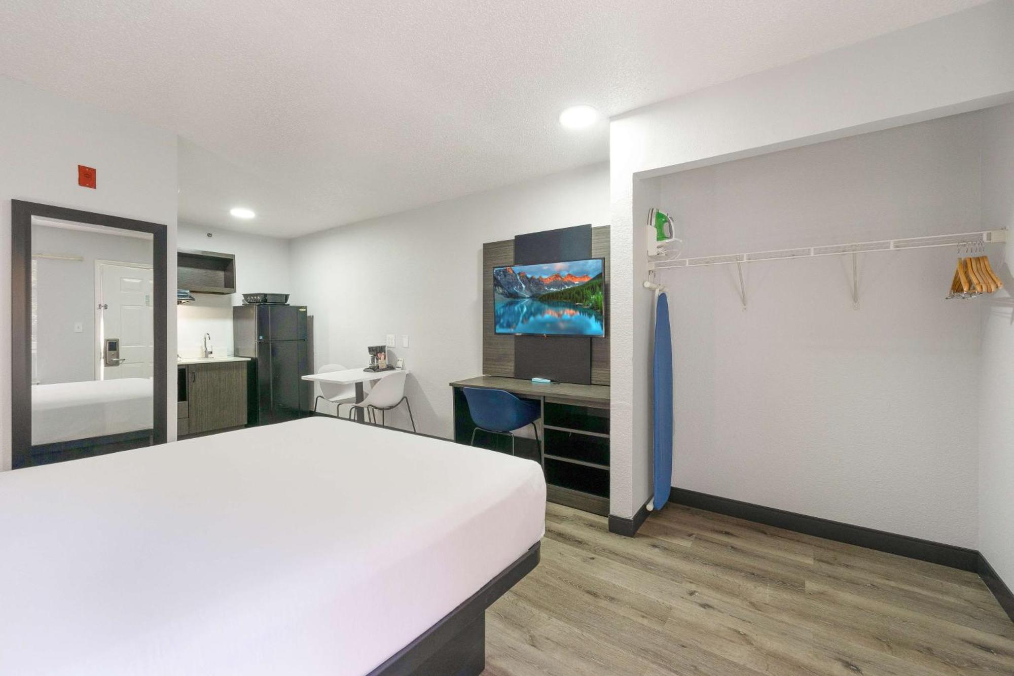 6-tucker, Ga - Atlanta Northlake Hotel 2*