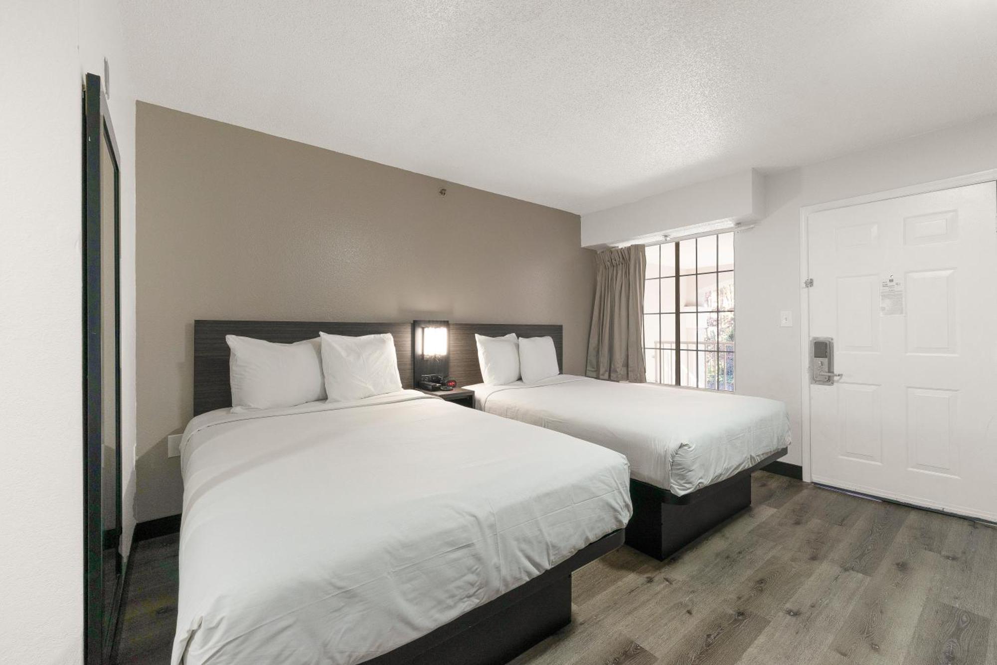 Hotel 6-tucker, Ga - Atlanta Northlake 2*